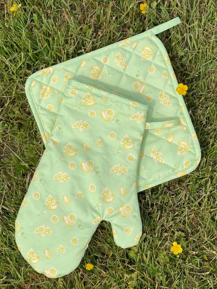 Home Accessories | Kitchen Glove Set Djerf Avenue